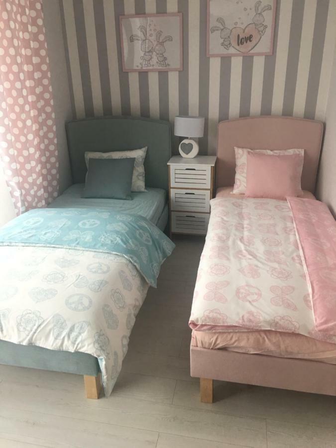 Apartament Scandi N*.9 ポビエロボ エクステリア 写真